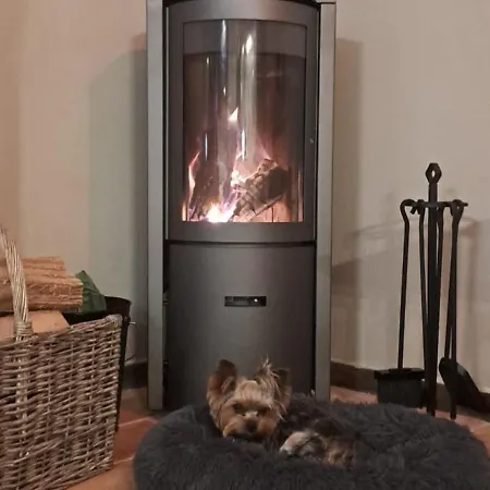 Maison Bord De - Piscine - *