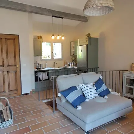 בית נופש Maison Bord De - Piscine - Théoule-sur-Mer