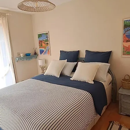 Maison Bord De - Piscine -