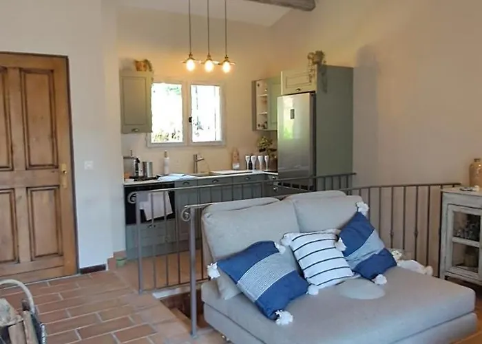 Feriehus Maison Bord De - Piscine - Théoule-sur-Mer